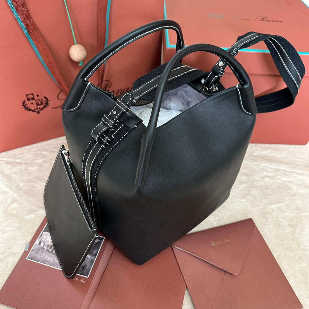 LARGE 36 BALE BAG IN BLACK SMOOTH CALFSKIN