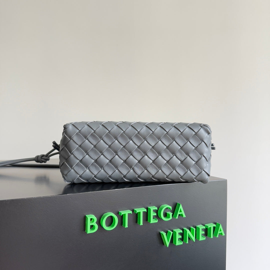 MINI LOOP CAMERA BAG 22 IN GREY CALFSKIN
