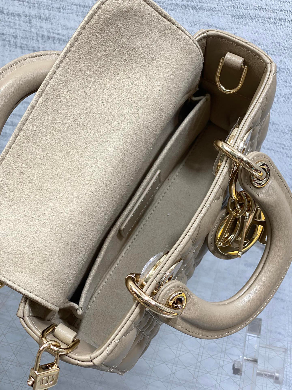 DIOR 25S SMALL LADY D‑JOY BAG 19 IN DARK BEIGE CANNAGE CALFSKIN GOLD HARDWARE
