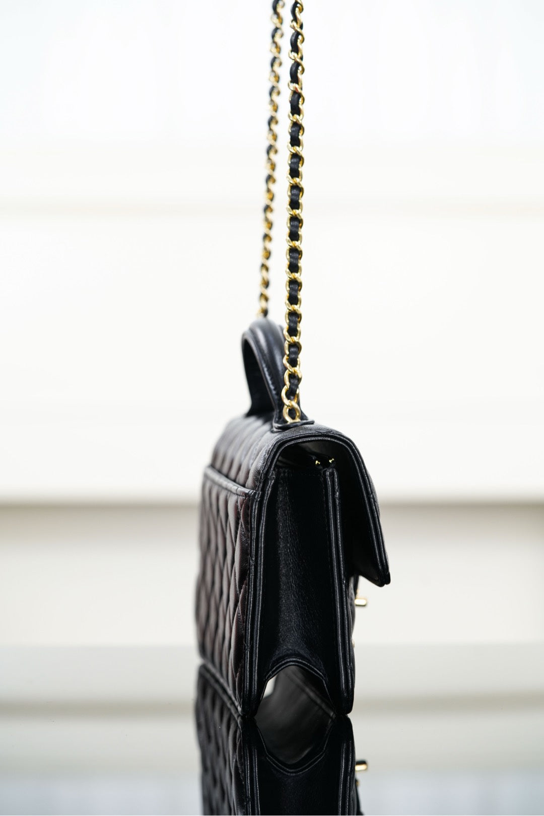 CHANEL 25S TOP HANDLE FLAP 19 CM IN BLACK LAMBSKIN WITH GOLD HARDWARE