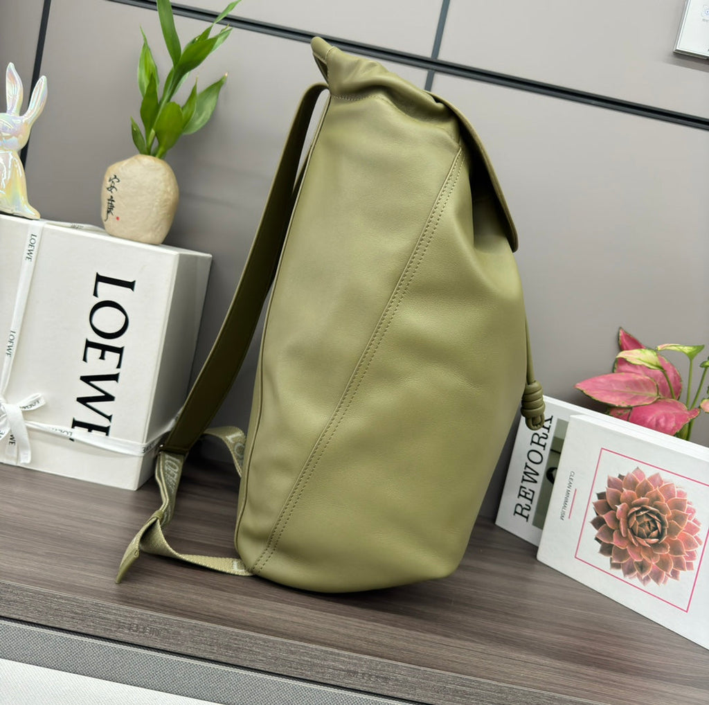 FLAMENCO 40 BACKPACK IN CROCODILE GREEN SHINY SUPPLE CALFSKIN