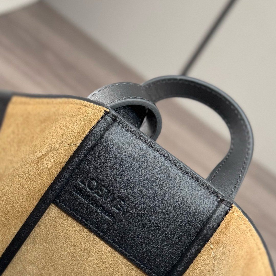 HAMMOCK SLICE 25 BAG IN BLACK SHINY CALFSKIN