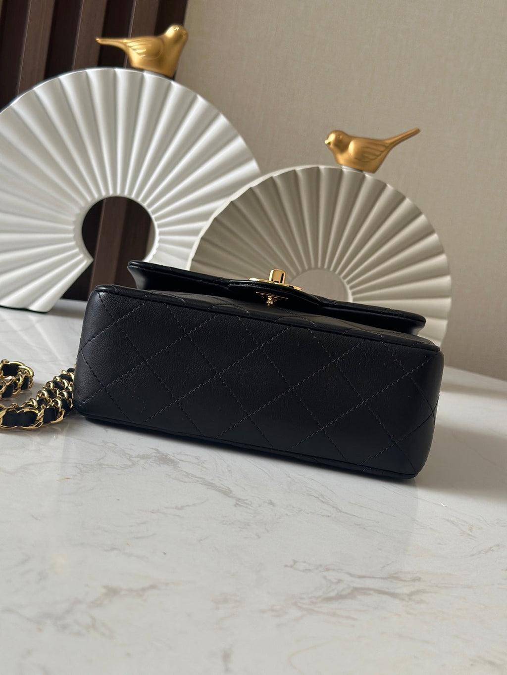 CHANEL 25S MINI FLAP BAG 18 IN BLACK LAMBSKIN WITH GOLD HARDWARE