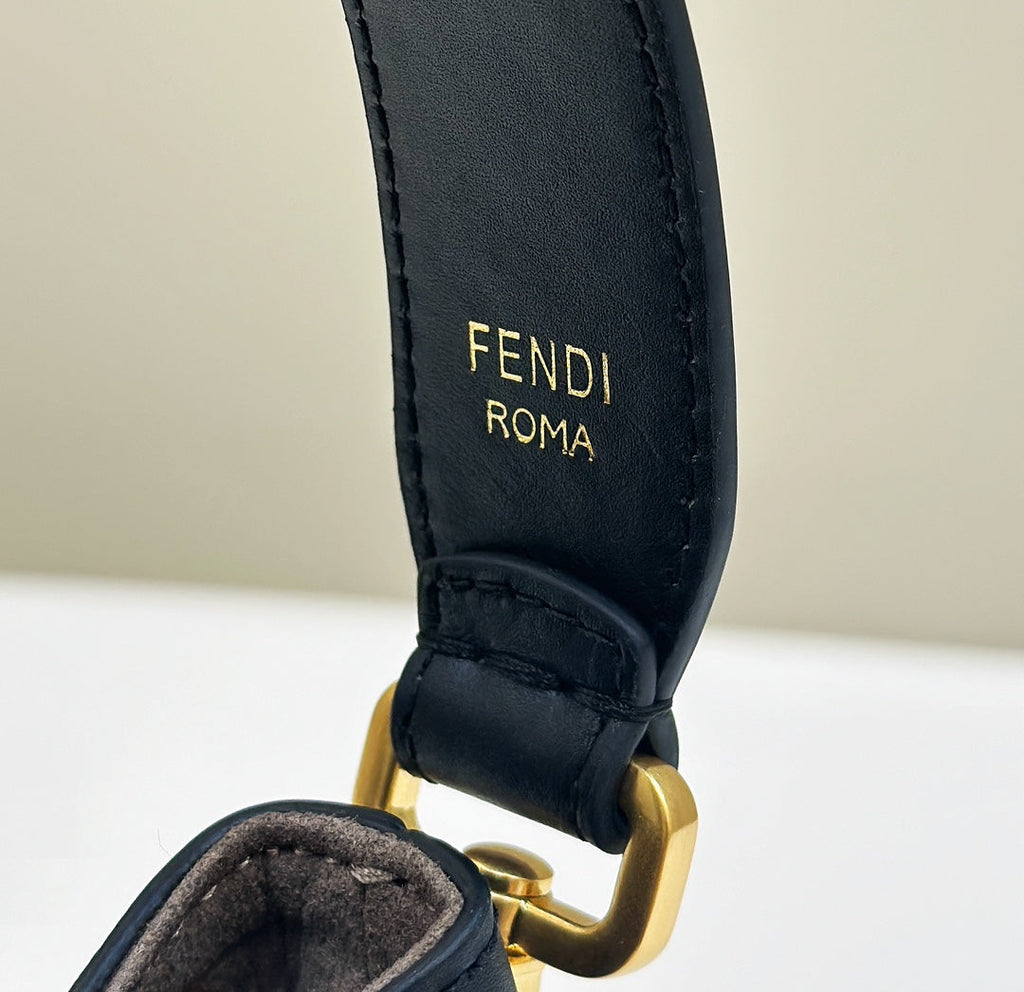 MON TRESOR 18 IN MULTICOLOR CANVAS WITH FF MOTIF EMBROIDERED